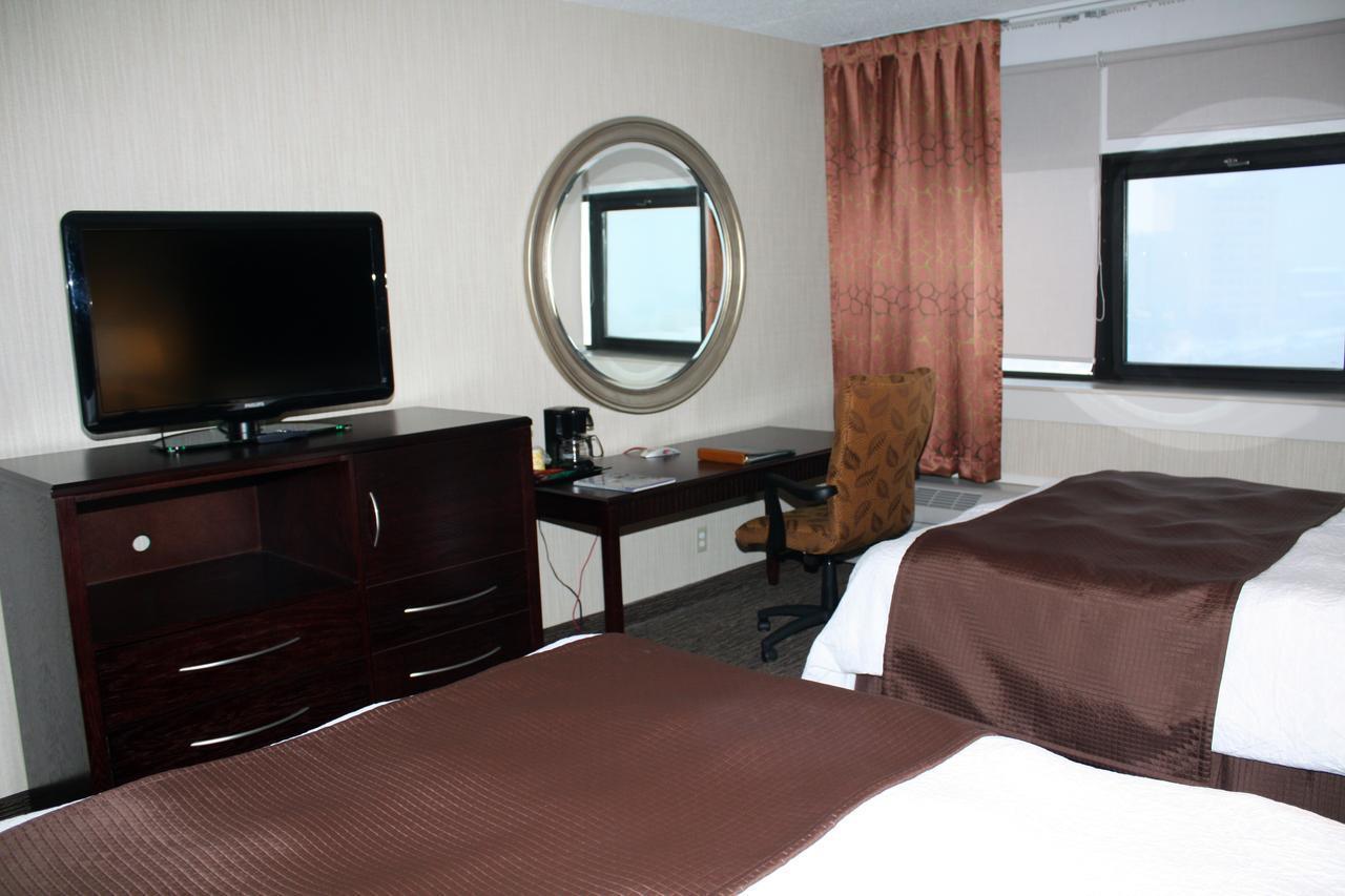 Ramada By Wyndham Buffalo Downtown Zimmer foto